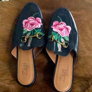 ZIGI ARTISAN SLIP ON’S